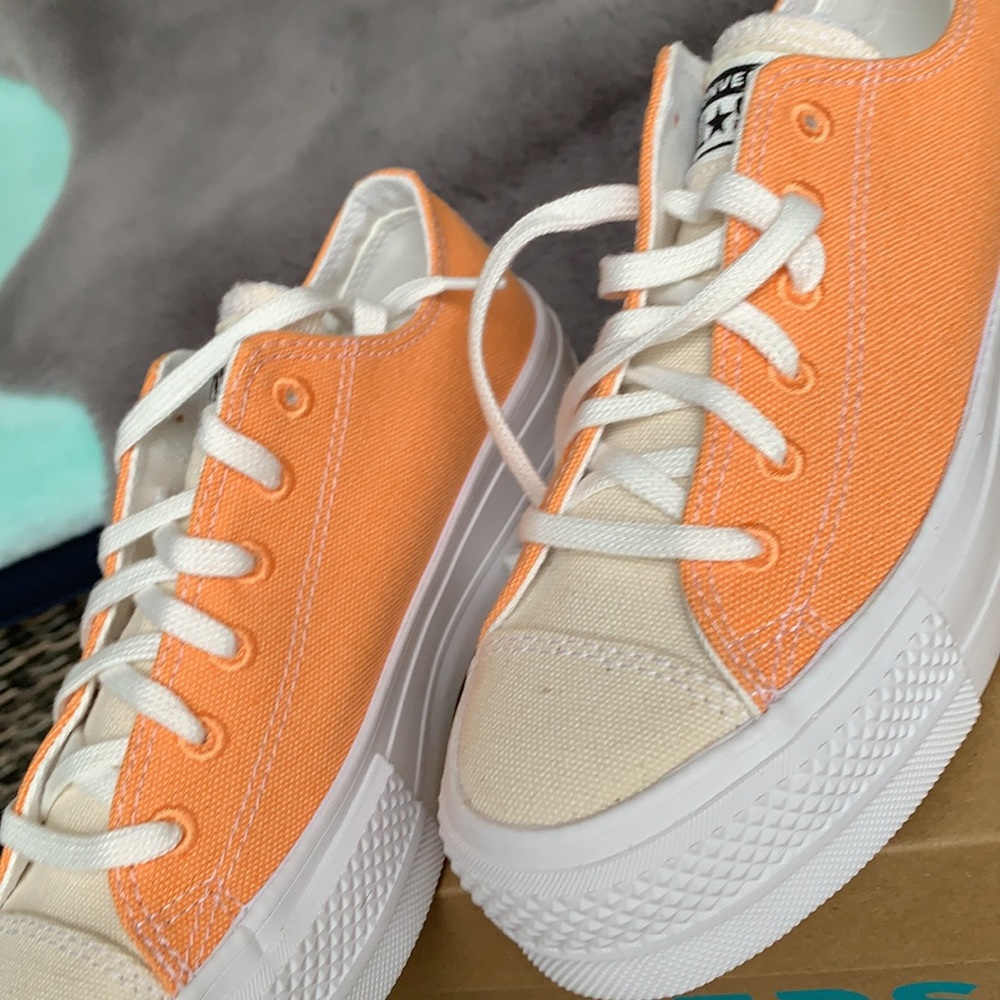CONVERSE CTAS LIFT OX FUEL ORANGE/WHITE WMNS - Picture 12 of 15